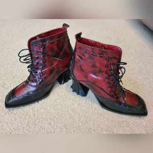 John Fluevog Discontinued "Rococo Dame Agnes Boots" in size 8.5